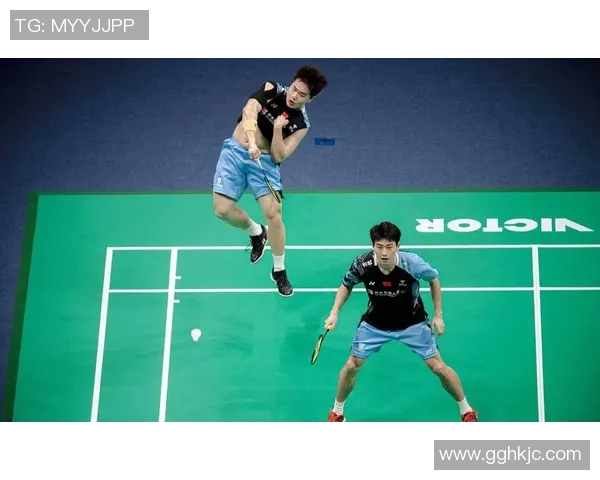 杭州羽毛球队与上海羽毛球队赛后复盘分析力量对比与战术探讨